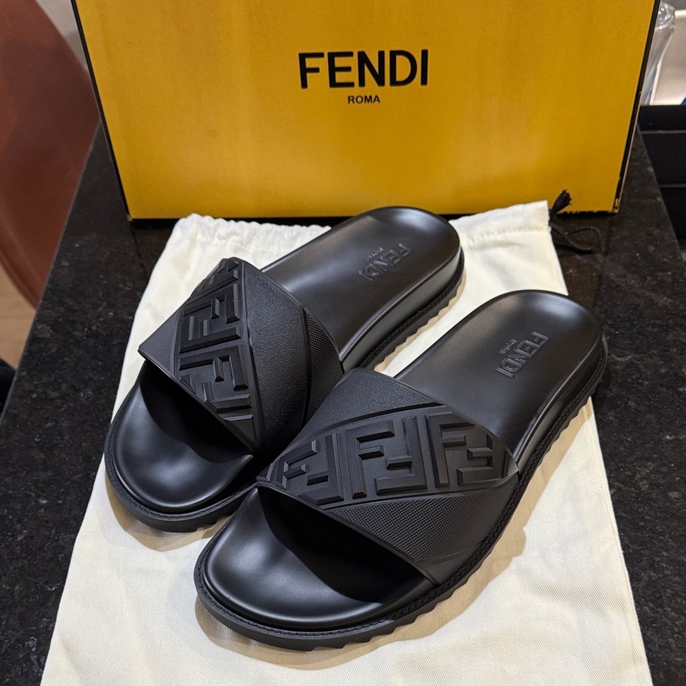 Fendi Slides